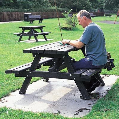 传统风格野餐桌 - Clifton™ Picnic Table  - Glasdon Group Limited - 再生塑料 / 复合材料 / 长方形