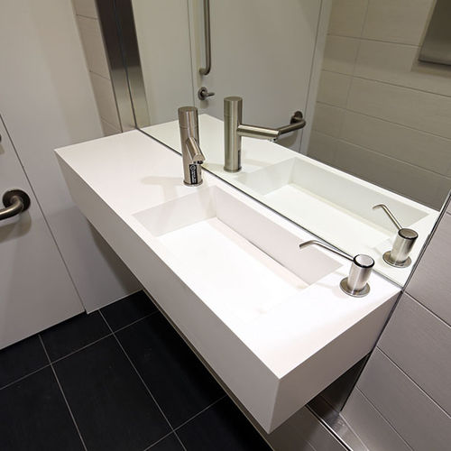 悬挂式台盆 - LG  - Washroom Washroom Limited - Hi-macs® 材质 / 坚硬表面 / 带镜子