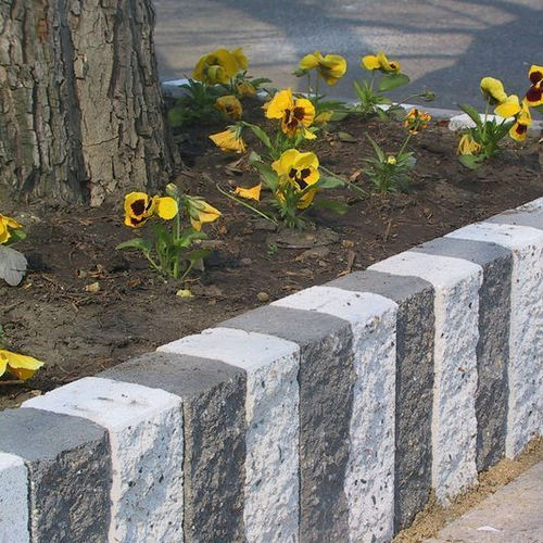 人行道路缘 - PALISADE - KB BLOK - 花园 / 混凝土 / 线性