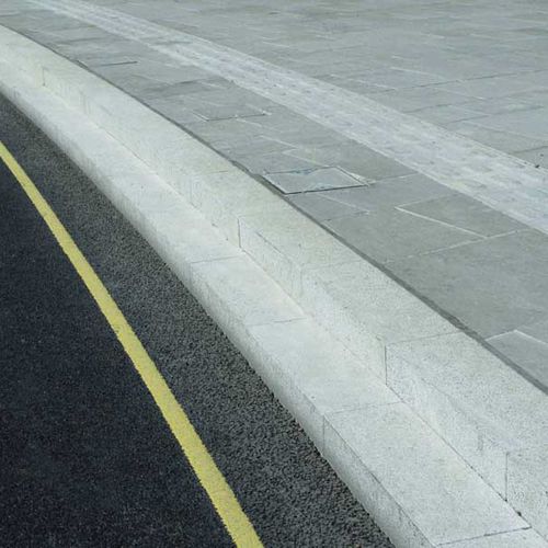 人行道路缘 - KERBS : GREY CURB - DVTSTONE - 天然石材