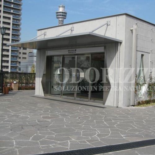 斑岩路面砖 - PORFIRIS® : GRIGIO PLATA : MOSAIC - ODORIZZI soluzioni in pietra - 户外 / 防滑 / 防冻