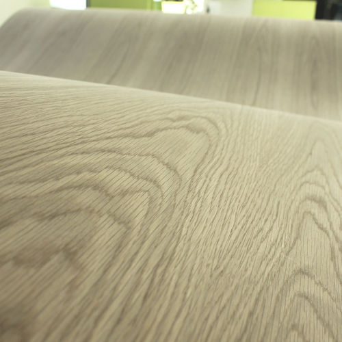 木质贴面 - EASIWOOD EICHE AM. / OAK AM. - SCHORN&GROH - 室内装潢 / 用于家具 / 挠性