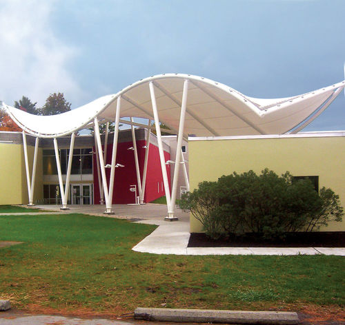 PVC建筑膜材 - AVERY CENTER FOR THE ARTS BARD COLLEGE - FabriTec Structures - PVC涂层玻纤布 / 用于拉伸结构 / 用于公共空间