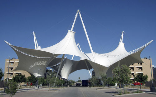 索膜结构 - MAST-SUPPORTED TENSILE STRUCTURES - FabriTec Structures - 遮雨篷 / 用于遮蔽棚 / 用于天花板