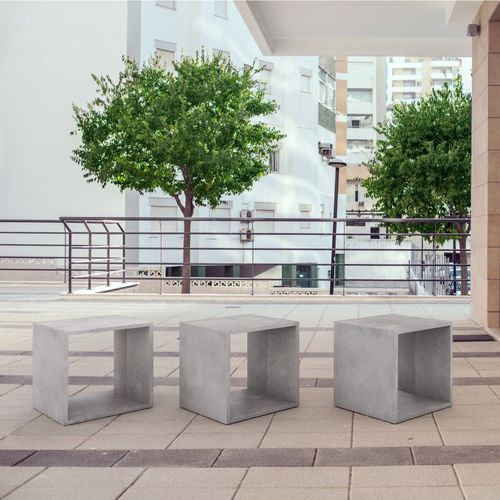 现代风格凳子 - REGULAR - Modern Line - 混凝土 / 绸缎 / 商用