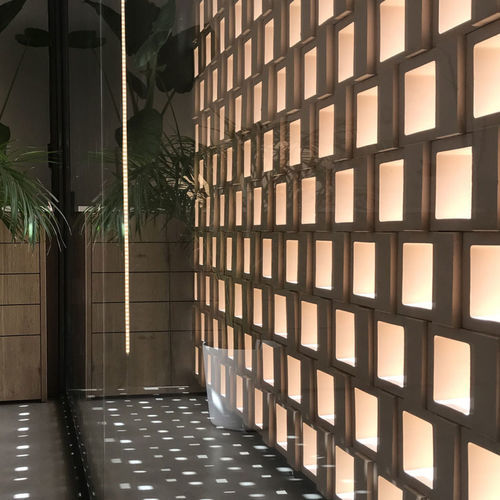 陶瓷影壁 - CUADRADA - CERAMICA FERRES - 户外 / 室内
