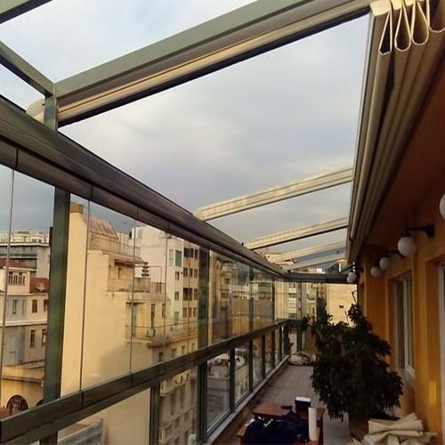 临墙凉棚架 - IN ATHENS - Atrio Glass Doors - 玻璃 / PVC / 定制
