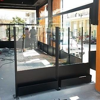 水晶空间隔断 - PERISTERI, ATHENS - Atrio Glass Doors - 商店用 / 户外