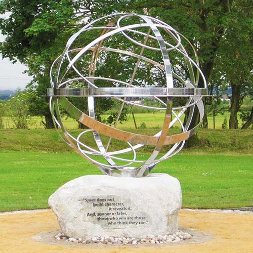不锈钢雕塑 - PERSONALIZED MEMORIAL SUNDIALS - DAVID HARBER - 花园 / 公共空间