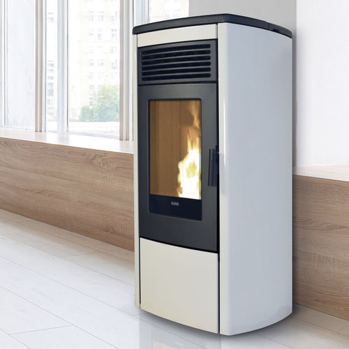 颗粒采暖炉 - AURA 100  - Klover - 5 kW...10 kW / 独立式 / 现代风格