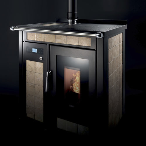 灶台采暖火炉 - SMART 80 MAIOLICA - Klover - 颗粒 / 20 kW...50 kW / 独立式