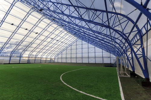 金属框架张拉膜 - FOOTBALL FIELD - HOLSTROY - 屋顶 / PVC膜 / 公共空间