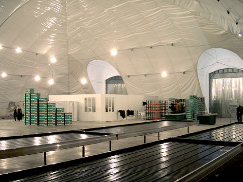 公共空间充气结构 - WAREHOUSE STORE - HOLSTROY - 办公室