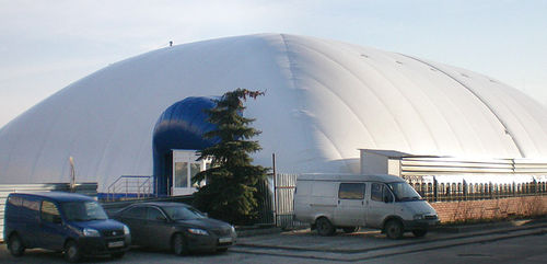 公共空间充气结构 - ICE PALACE - HOLSTROY