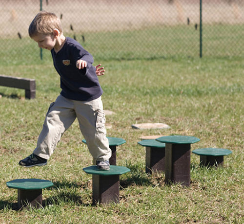 游乐障碍训练器材 - STEPPING STOOLS - Nature of Early Play