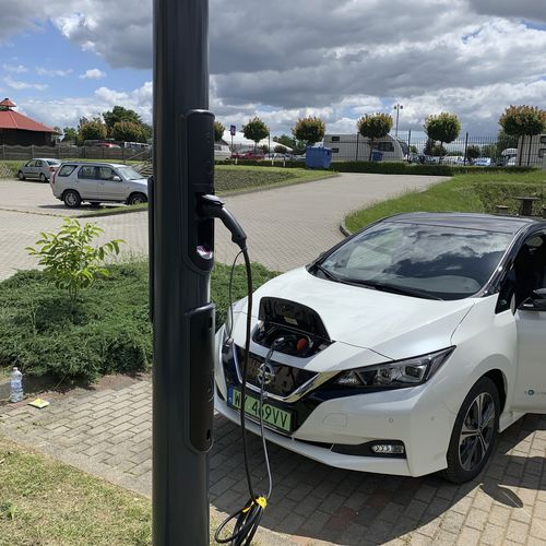 电动汽车充电站 - Smartpole Charger - Alumast - 市政 / 智能 / IoT