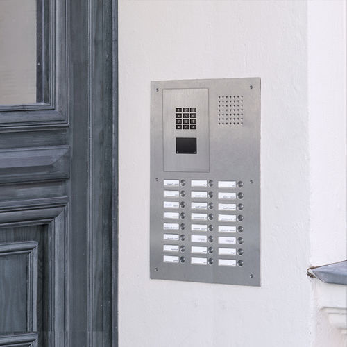 输入过滤集中式门禁系统 - RETROFIT  - DoorBird - IP / 带RFID读取器 / 明装