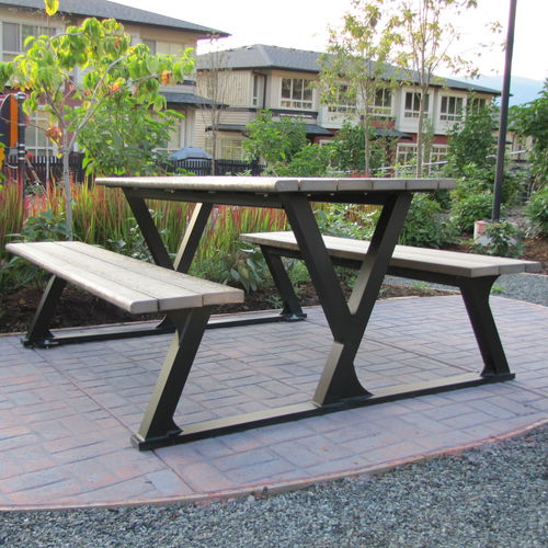 现代风格野餐桌 - BAYVIEW - Wishbone Site Furnishings - 铝制 / 再生塑料 / 长方形