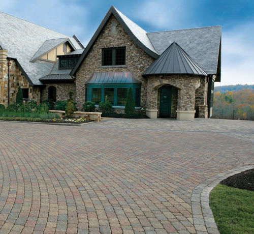 石材路面砖 - ADIRONDACK - PAVESTONE - haute performance et forte charge / 用于公共空间