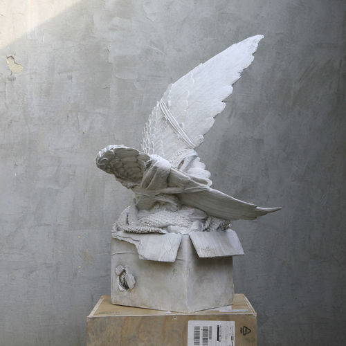 木质雕塑 - Wrapped n° 5 – Amore Rapito  - San Polo Art Gallery | Contemporary Art & Design i - 石材 / 合成金属 / 户外