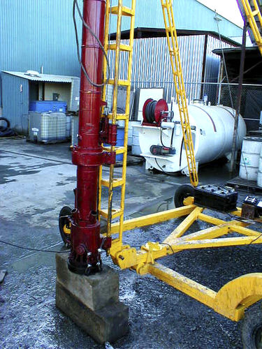 柴油打桩机 - MODEL D1-42 - American Piledriving Equipment Inc.