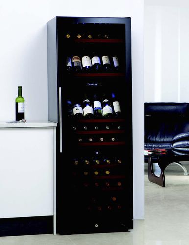 多温度葡萄酒柜 - KW3132GXB - Klugmann Hausgeraete GmbH - 独立式 / 不锈钢 / 木质