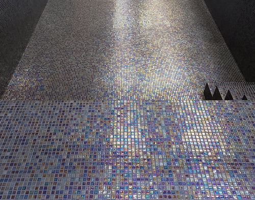 板式游泳池 - 10 x 4 M - Tilestone Pools one piece tiled pools - 整体 / 自承重 / 预制