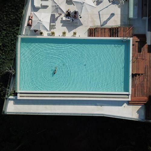 自承重游泳池 - 15x8 - Tilestone Pools one piece tiled pools - 板式 / 户外 / 酒店