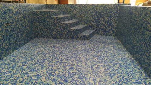 定制游泳池 - WL - Tilestone Pools one piece tiled pools - 预制 / 户外 / 地下