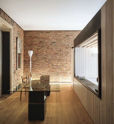 层压地板 - HERITAGE WIDE RANDOM - SURCO interiors - 栎木 / 涂油 / 拉绒