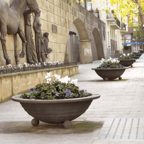 铸铁花坛 - BARCINA - Bailey streetscene - 圆形 / 传统风格 / 公共空间