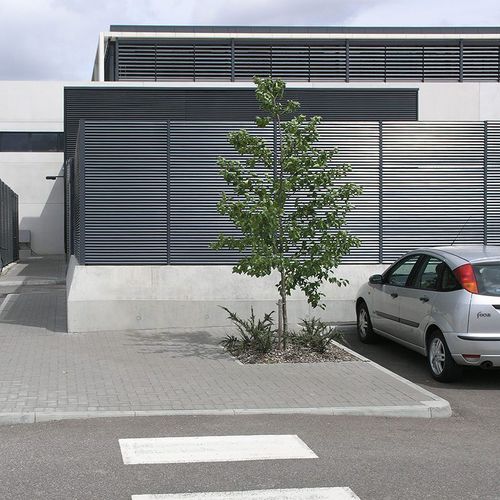 百叶窗式围栏 - ITALIA-100 - LANG AND FULTON - 用于公共空间 / 工业用途 / 电镀钢