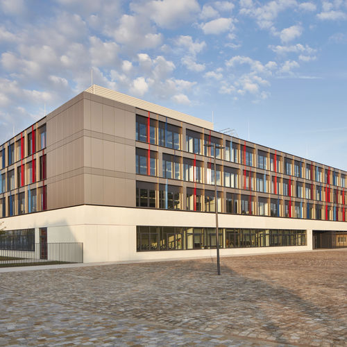立面板 - SCHULSTANDORT DRESDEN-TOLKEWITZ - ALUCOBOND/阿鲁克邦 - 铝制 / 榫合式 / 耐用