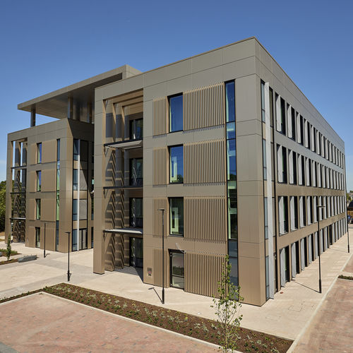 立面板 - MAURICE WILKES BUILDING  - ALUCOBOND/阿鲁克邦 - 铝制 / 榫合式 / 耐用