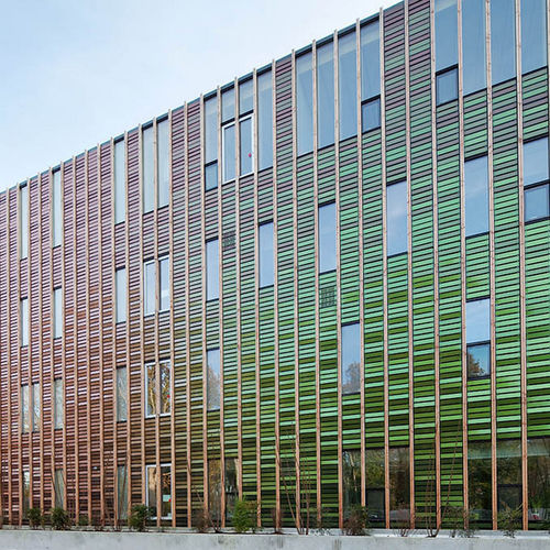条形立面 - OFFICE 64 DE L'HABITAT - ALUCOBOND/阿鲁克邦 - 复合材料 / 铝制 / 榫合式