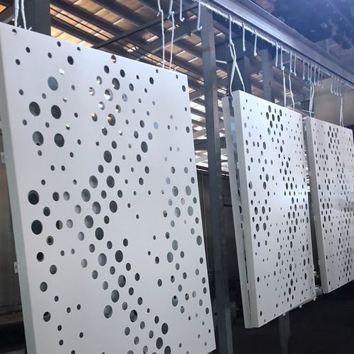 带孔金属板 - MCT-P01 - M-City Aluminum Co., Ltd. - 铝制 / 用于外墙 / 墙面
