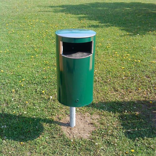 公共垃圾桶 - DUSTBIN  - Tiptiptap - 镀锌钢板 / 不锈钢 / 带盖