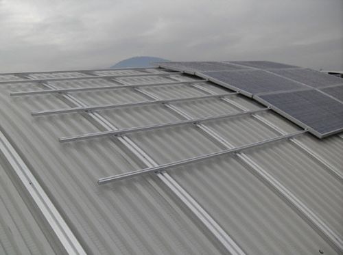 瓦片屋顶安装系统 - ALUBEL FIRST CURVED - Alubel - 用于屋顶露台 / 屋顶安装 / 太阳能