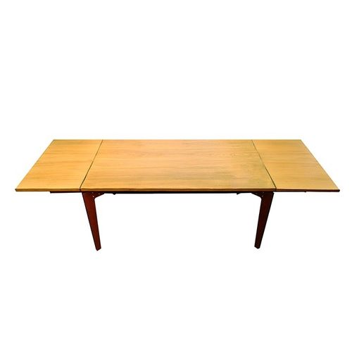 现代风格桌 - LEGGERO 02  - Trackdesign - 栎木 / 木制贴皮 / COR-TEN®钢底座