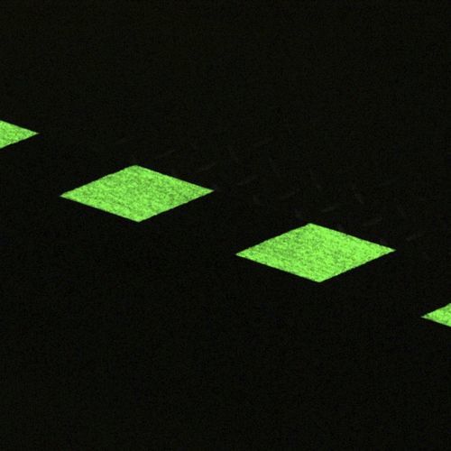 盲道导向带 - GLOWING IN - OLEJÁR spol. s r.o.