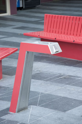 户外喷泉式饮水机 - APOLLO 900  - Urban Fountains and Furniture - 金属 / 公共空间 / 学校用
