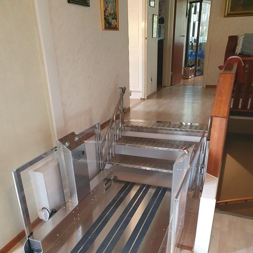 直线型通道楼梯 - Stair Tech - Tech Line Sweden - 金属台阶 / 金属结构 / 家用
