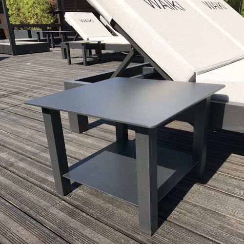 现代风格边桌 - Table d'appoint - MOUSSES ETOILES - 铝制 / 铝座桌脚 / 涂漆铝桌脚