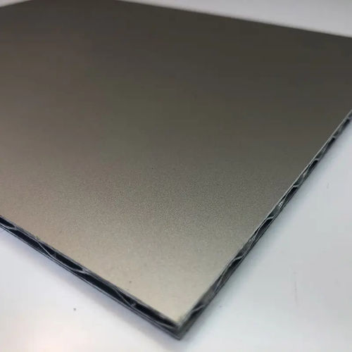 外墙复合板 - Shanghai Huayuan New Composite Materials Co.,Ltd. - 防火 / 铝制 / 波形