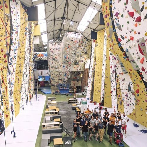 固定式攀岩墙 - LYON GERLAND - ESCATECH - 公共机构用 / 室内