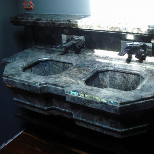 半宝石天然石板 - LABRADORITE SINK - GIOVANNOZZI MARMI S.R.L. - 用于浴室 / 抛光 / 仿大理石