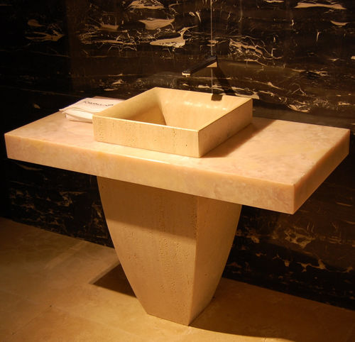 落地式台盆 - ROMAN TRAVERTIN SINK "QUADRO" AND PINK ONYX - GIOVANNOZZI MARMI S.R.L. - 大理石 / 天然石材 / 长方形