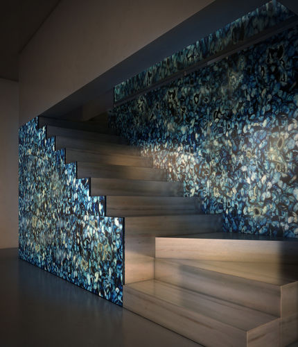 室内墙面材料 - MUR EN AGATE BLEU SEMI-PR&Eacute;CIEUSE R&Eacute;TRO&Eacute;CLAIR&Eacute; - GIOVANNOZZI MARMI S.R.L. - 石材 / 布艺 / 家用