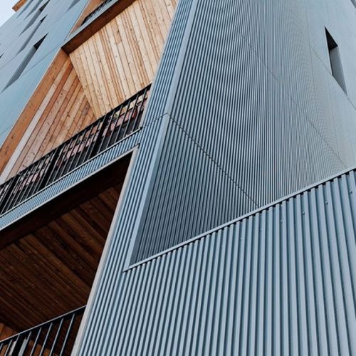 板式立面 - CARRAÏNE - ArcelorMittal Building Solutions - 铝制 / 电镀钢 / 不锈钢