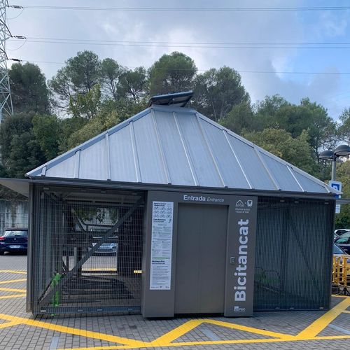 落地式自行车架 - Primur - 公共空间 / 用于停车场 / 工厂车间用